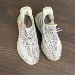 Adidas Yeezy Boost 350 Sneakers